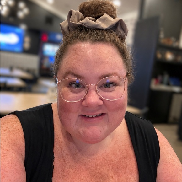 carlybee23